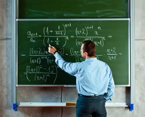 teacher tutoring math